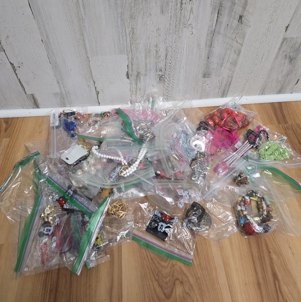 Assorted Jewelry Lot Of 50 Nothing Broken